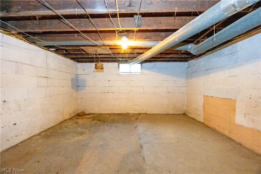 223 Monroe Street Loudonville OH 44842