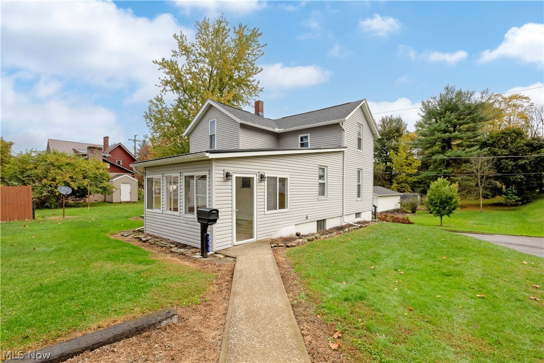 223 Monroe Street Loudonville OH 44842
