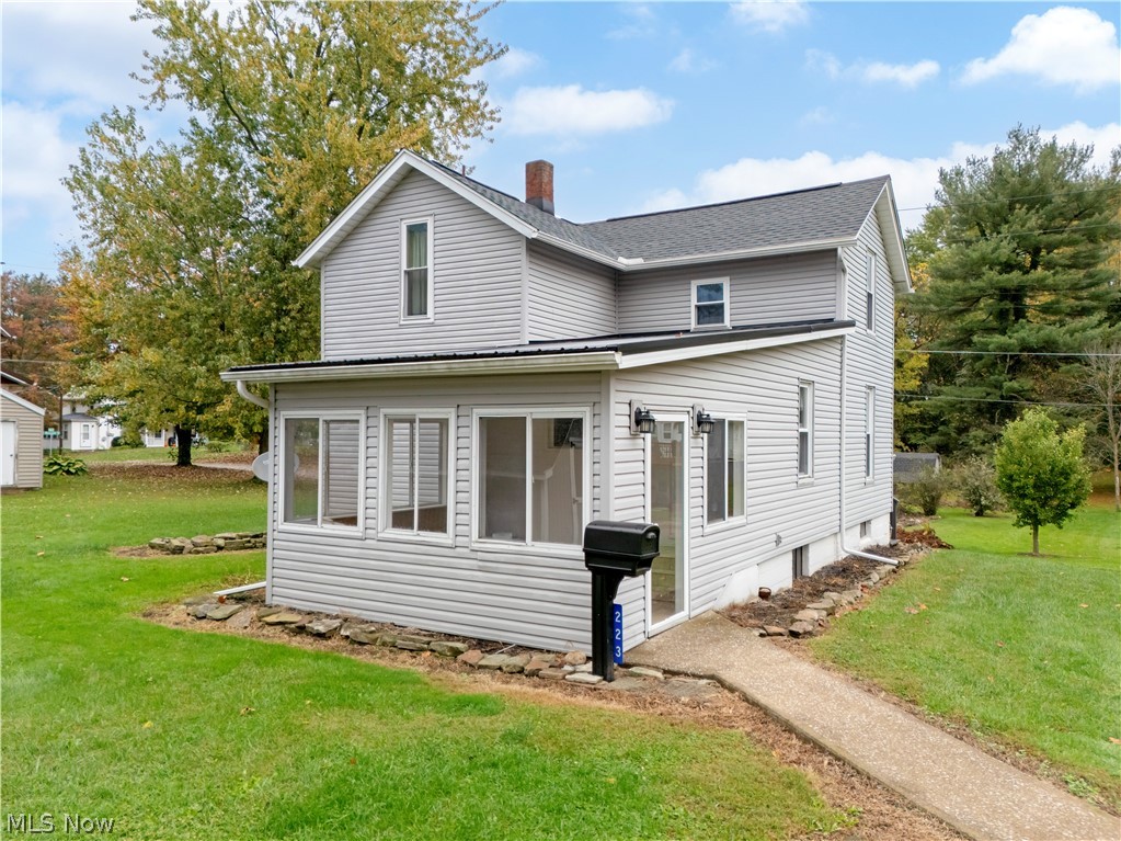 223 Monroe Street Loudonville OH 44842