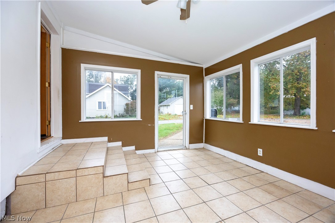 223 Monroe Street Loudonville OH 44842