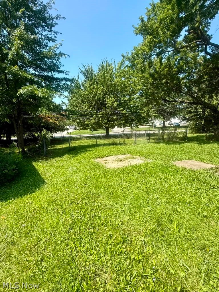 24801 Fisher Road Euclid OH 44117