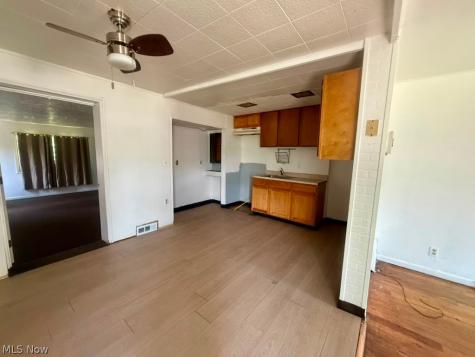 24801 Fisher Road Euclid OH 44117