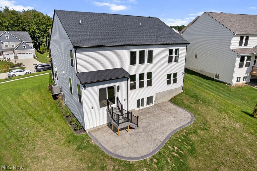 2818 Weeping Pine Drive Medina OH 44256