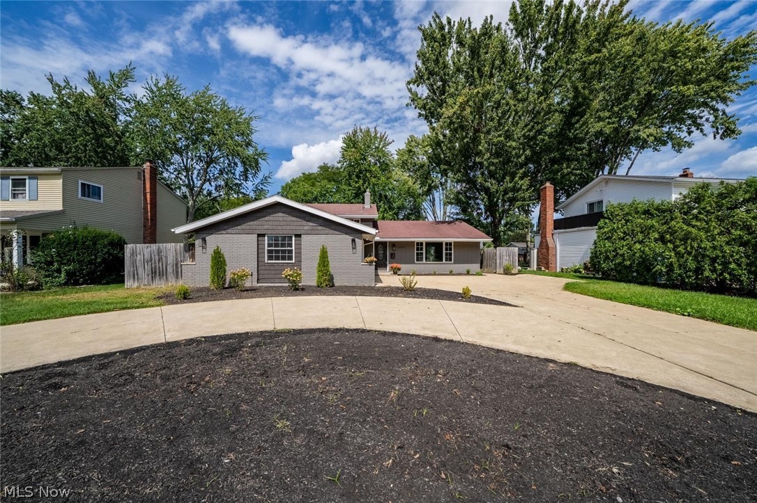 26910 Sudbury Drive North Olmsted OH 44070