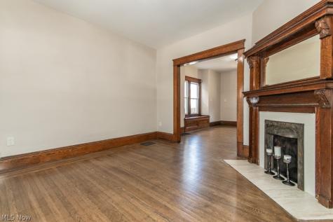 1697 W 69th Street Cleveland OH 44102