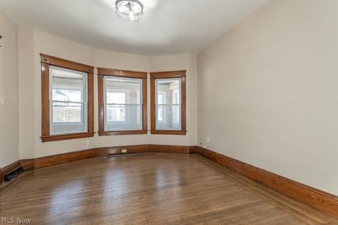 1697 W 69th Street Cleveland OH 44102