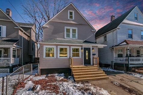1697 W 69th Street Cleveland OH 44102