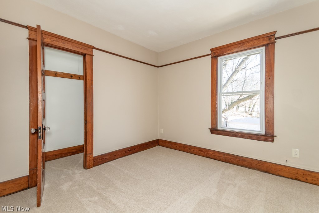1697 W 69th Street Cleveland OH 44102