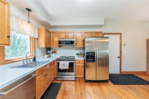 390 Southeast Avenue Tallmadge OH 44278