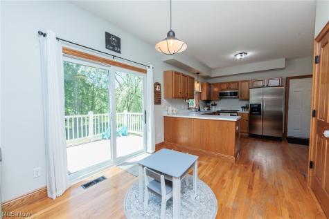 390 Southeast Avenue Tallmadge OH 44278