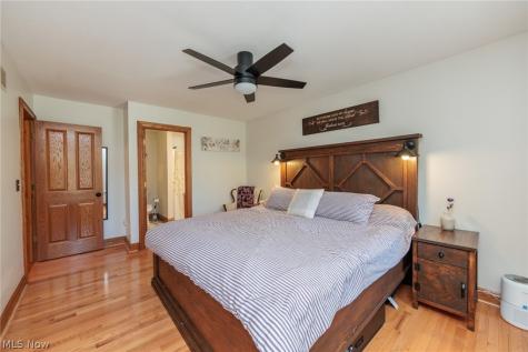 390 Southeast Avenue Tallmadge OH 44278