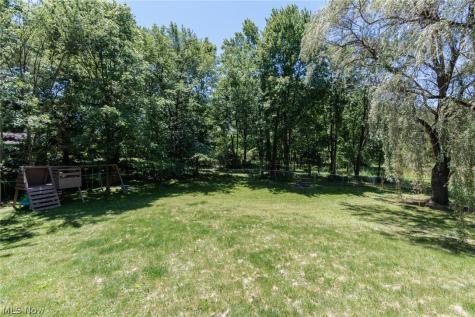390 Southeast Avenue Tallmadge OH 44278