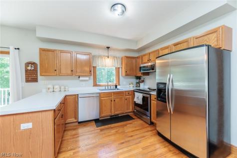 390 Southeast Avenue Tallmadge OH 44278