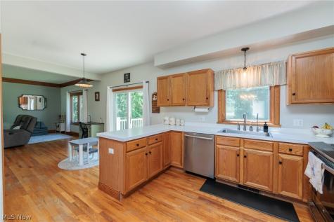 390 Southeast Avenue Tallmadge OH 44278