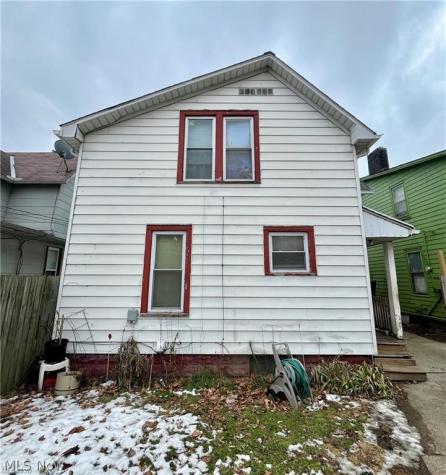 465 E 142nd Street Cleveland OH 44110