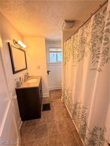 1150 Forest Avenue Alliance OH 44601