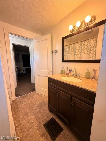 1150 Forest Avenue Alliance OH 44601