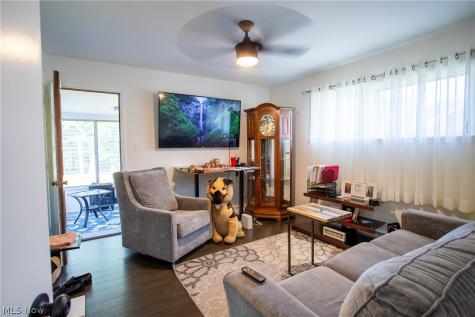 174 Richmond Road Richmond Heights OH 44143