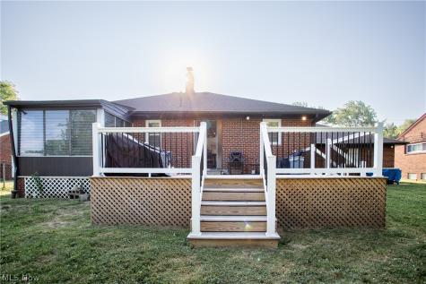 174 Richmond Road Richmond Heights OH 44143