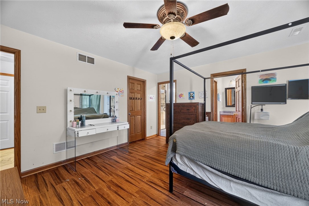 510 Elm Street Sheffield Lake OH 44054