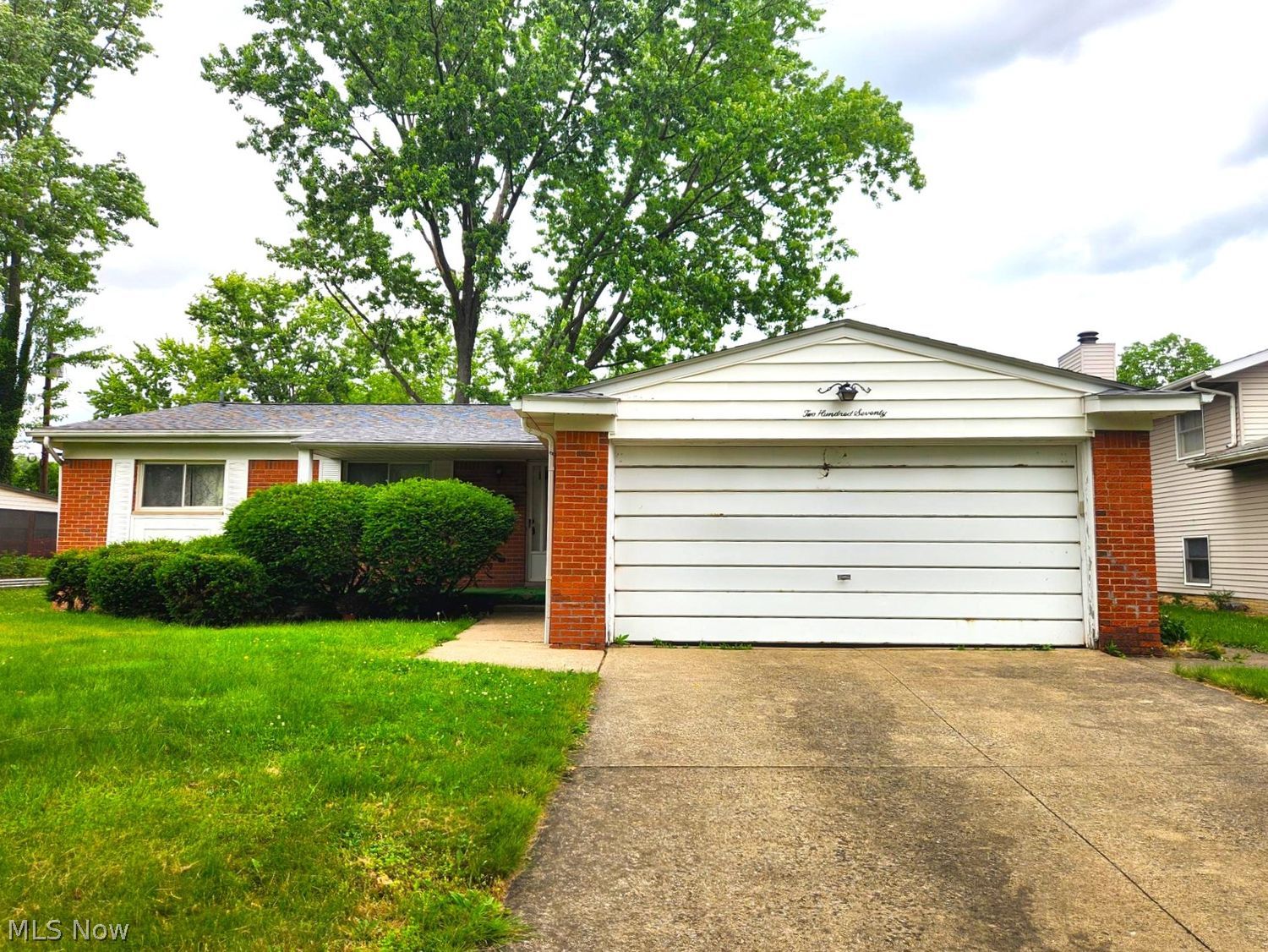 270 Michigan Avenue Elyria OH 44035