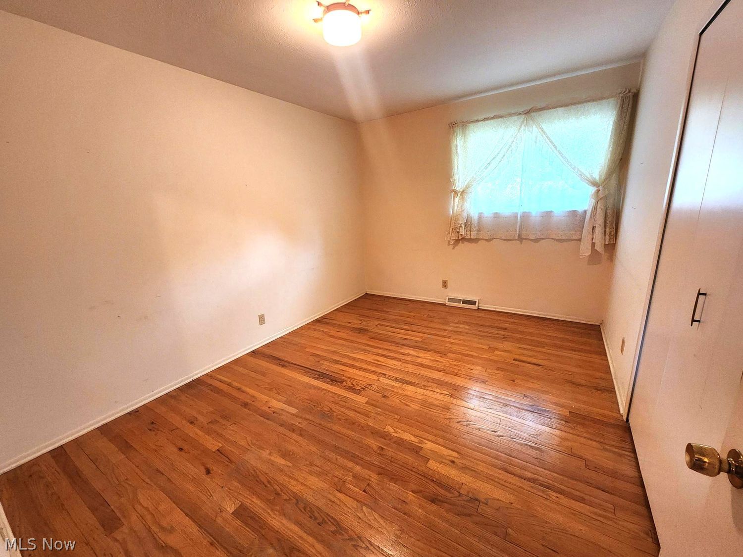270 Michigan Avenue Elyria OH 44035