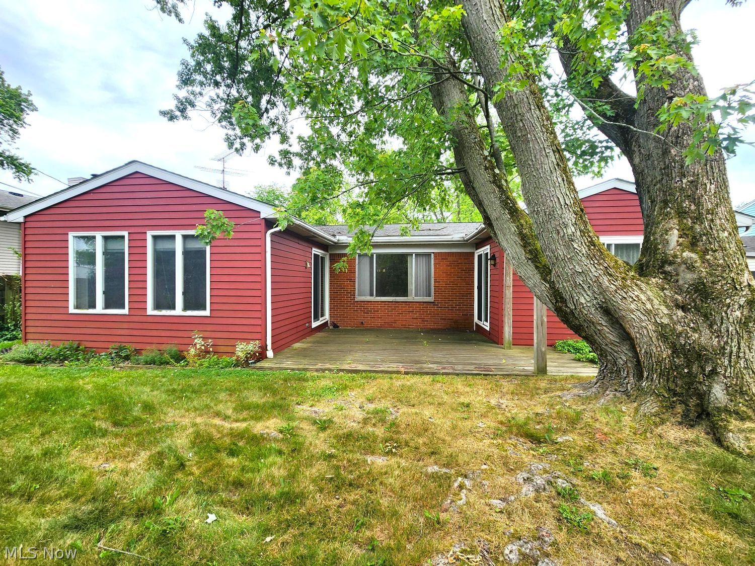 270 Michigan Avenue Elyria OH 44035