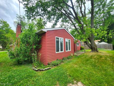 270 Michigan Avenue Elyria OH 44035