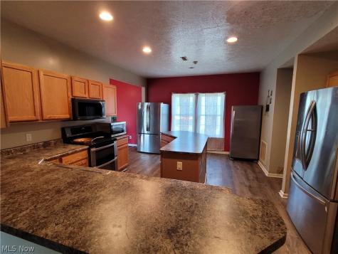 124 Slate Drive Berea OH 44017