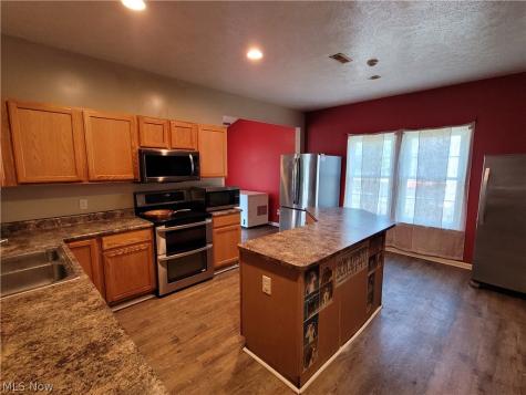124 Slate Drive Berea OH 44017