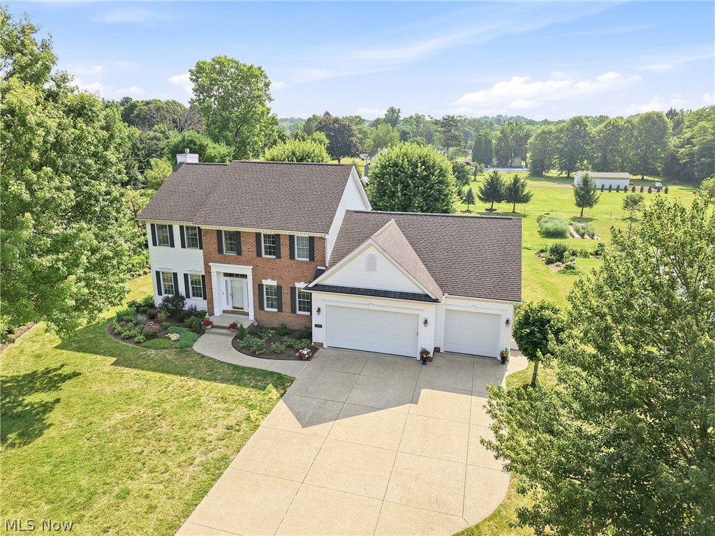 5808 Shallow Creek Avenue Louisville OH 44641