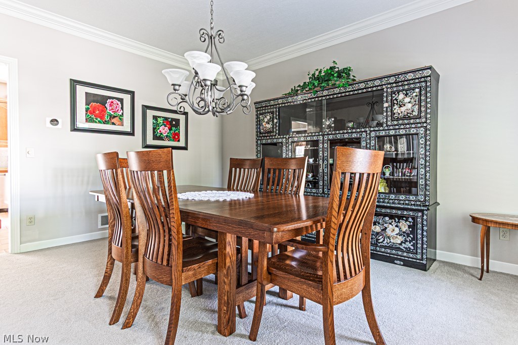 5808 Shallow Creek Avenue Louisville OH 44641