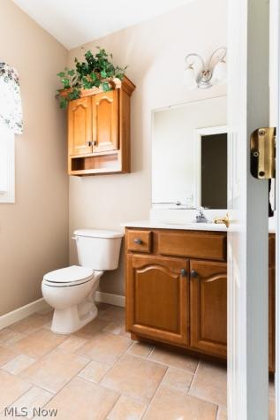 5808 Shallow Creek Avenue Louisville OH 44641