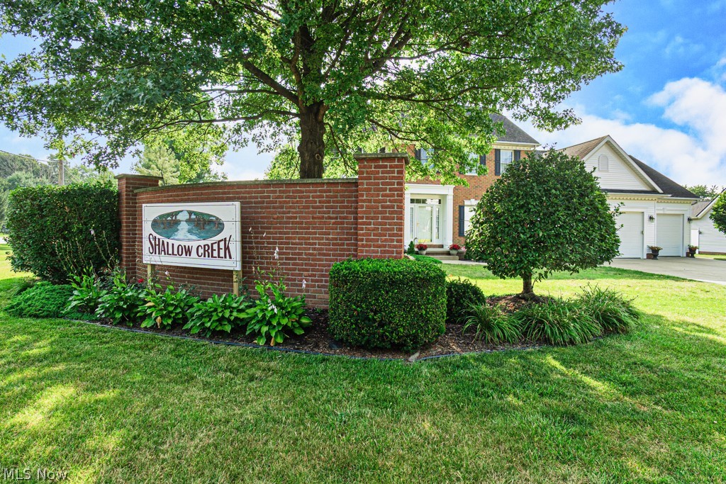 5808 Shallow Creek Avenue Louisville OH 44641