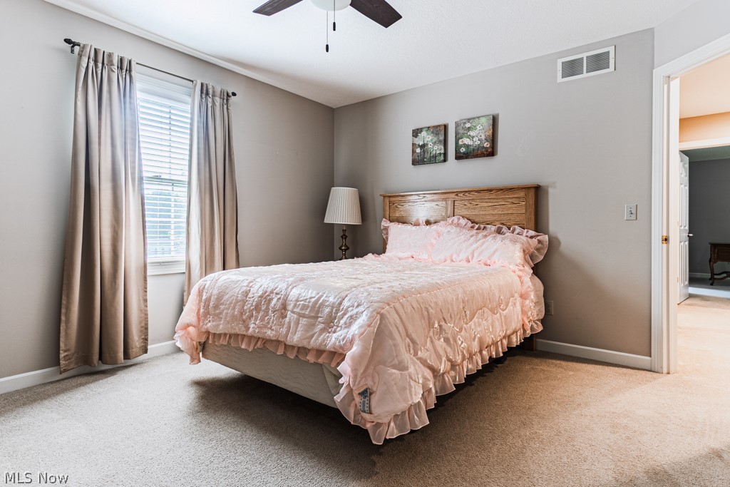 5808 Shallow Creek Avenue Louisville OH 44641