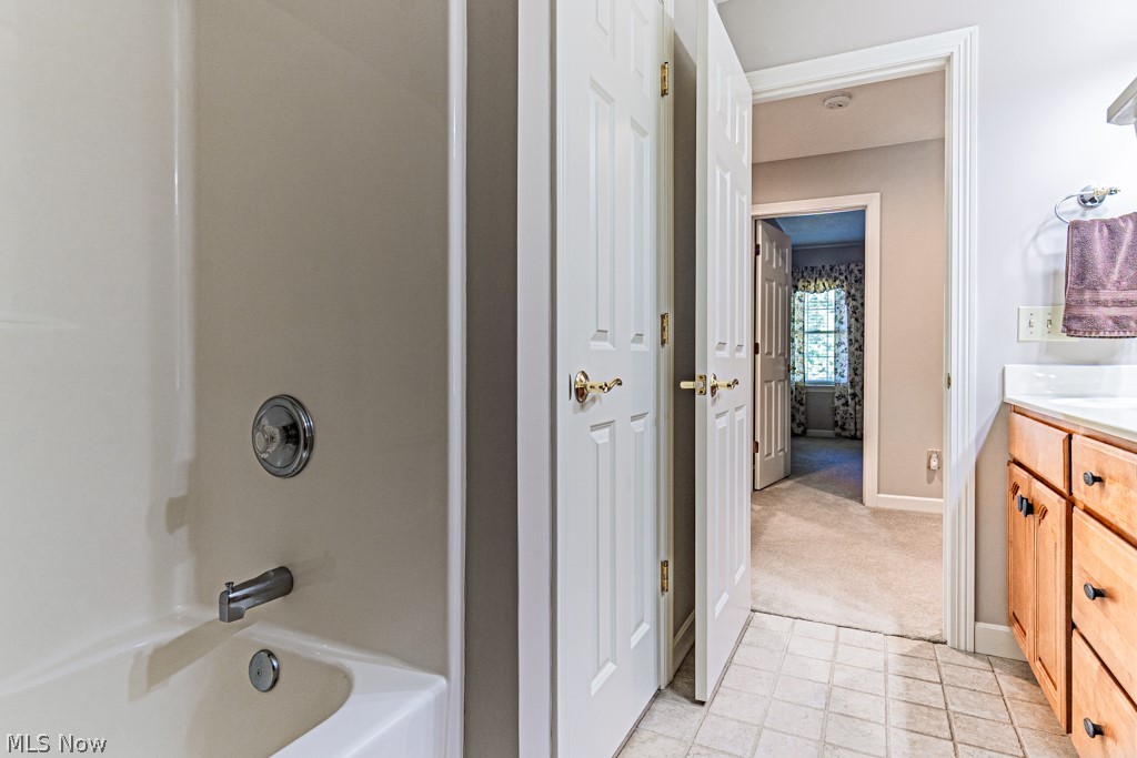 5808 Shallow Creek Avenue Louisville OH 44641