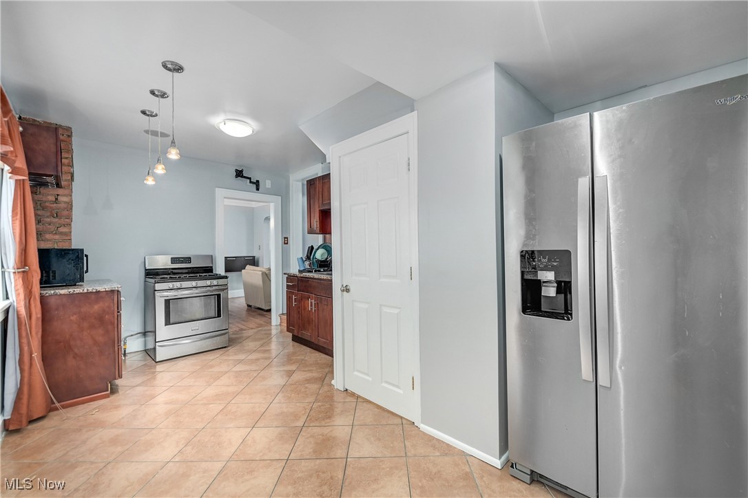 1948 Staunton Road Cleveland Heights OH 44118