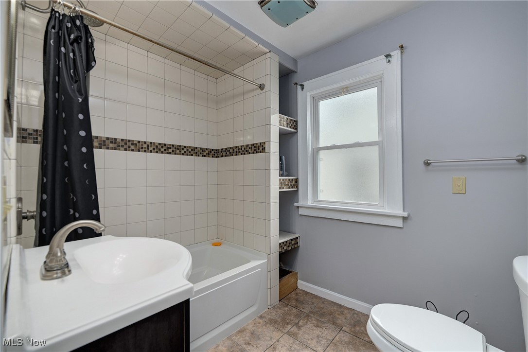1948 Staunton Road Cleveland Heights OH 44118