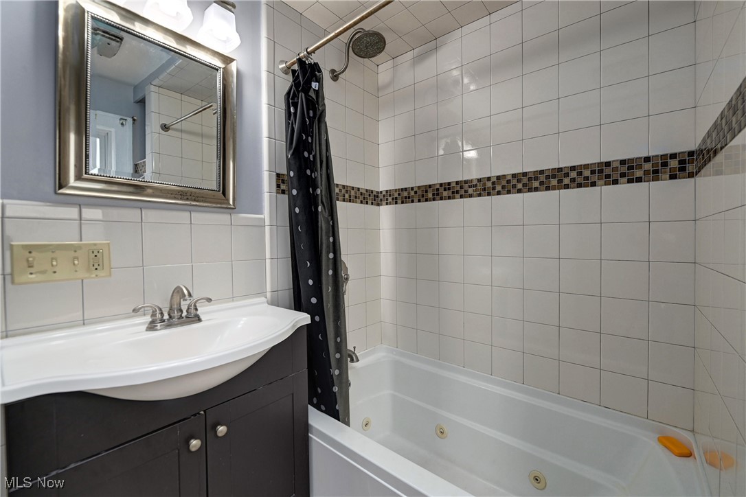 1948 Staunton Road Cleveland Heights OH 44118