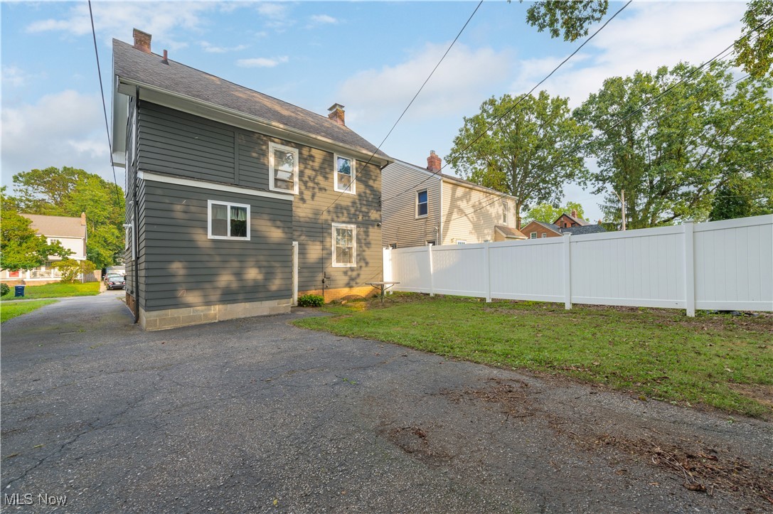 1948 Staunton Road Cleveland Heights OH 44118