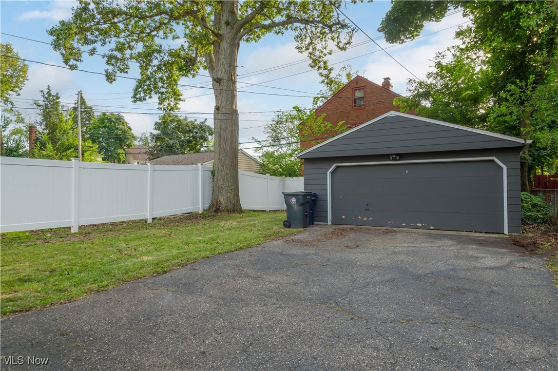 1948 Staunton Road Cleveland Heights OH 44118
