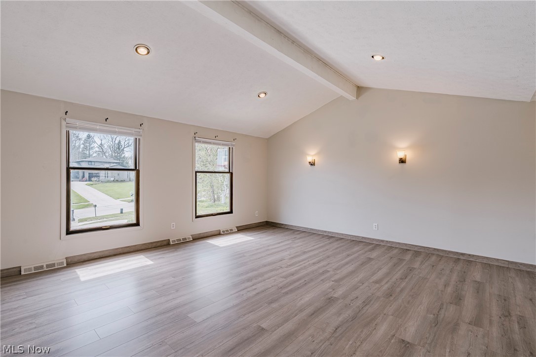 5880 Deepwood Trail Solon OH 44139