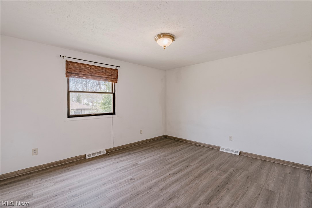 5880 Deepwood Trail Solon OH 44139