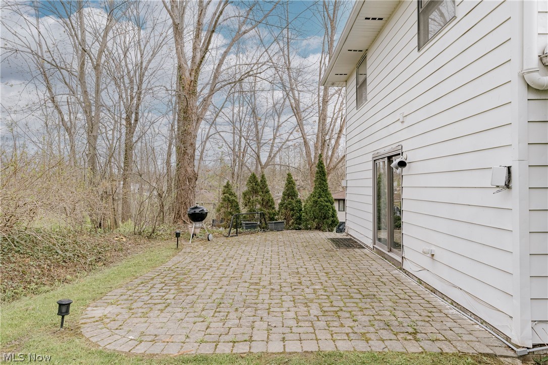 5880 Deepwood Trail Solon OH 44139