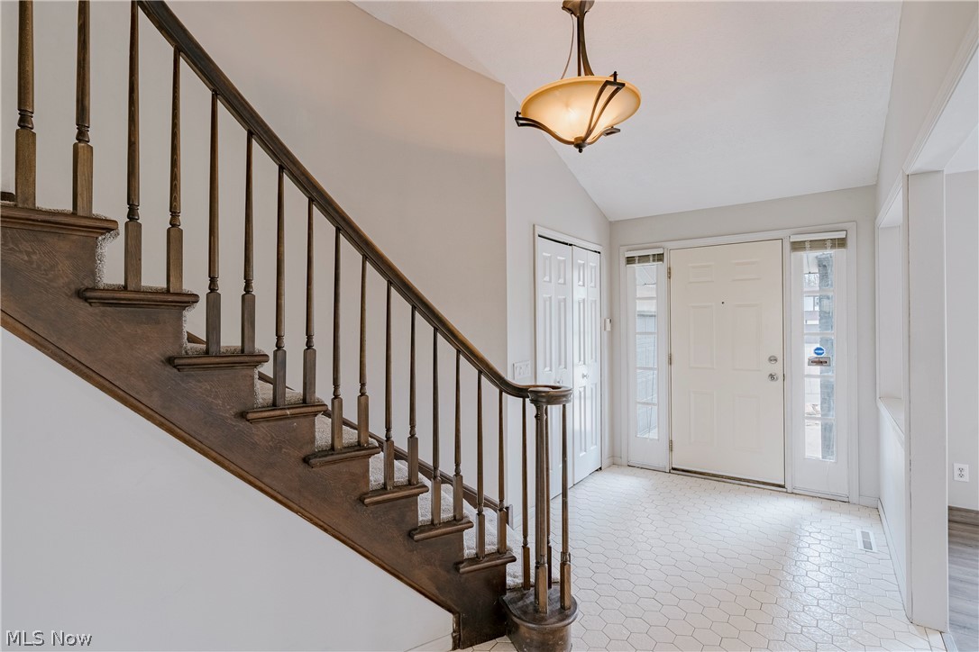 5880 Deepwood Trail Solon OH 44139