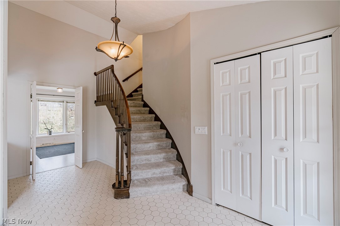 5880 Deepwood Trail Solon OH 44139
