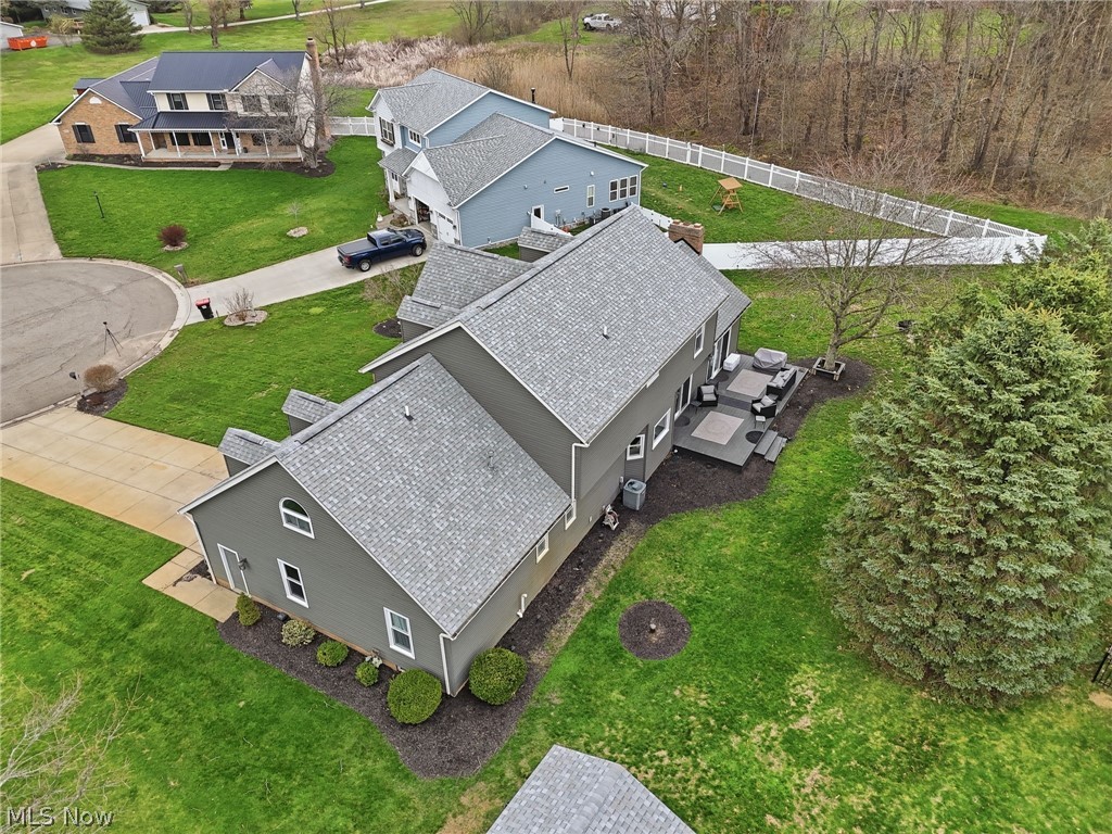 1576 Kings Arms Circle NW Uniontown OH 44685
