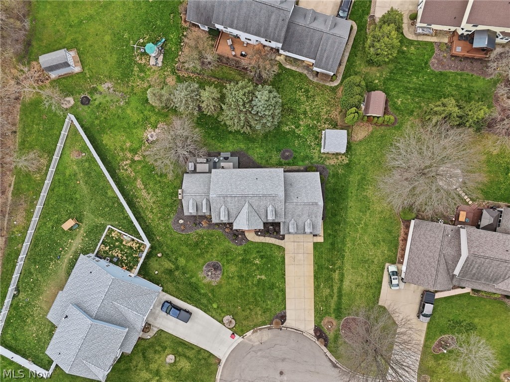1576 Kings Arms Circle NW Uniontown OH 44685