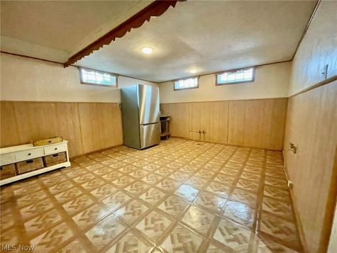 28634 Forest Road Willowick OH 44095