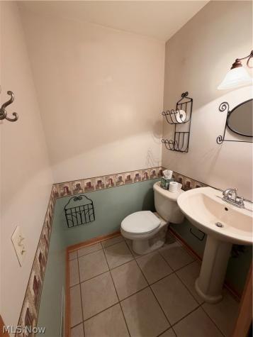 4694 Maple Lane North Royalton OH 44133
